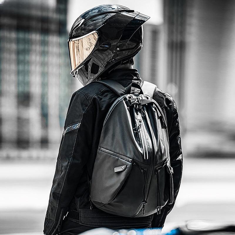 RIDING BACKPACK WERD - Protect and Ride