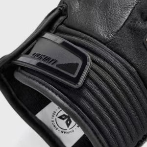 CARBON RIDING GLOVES VARVE - Protect and Ride