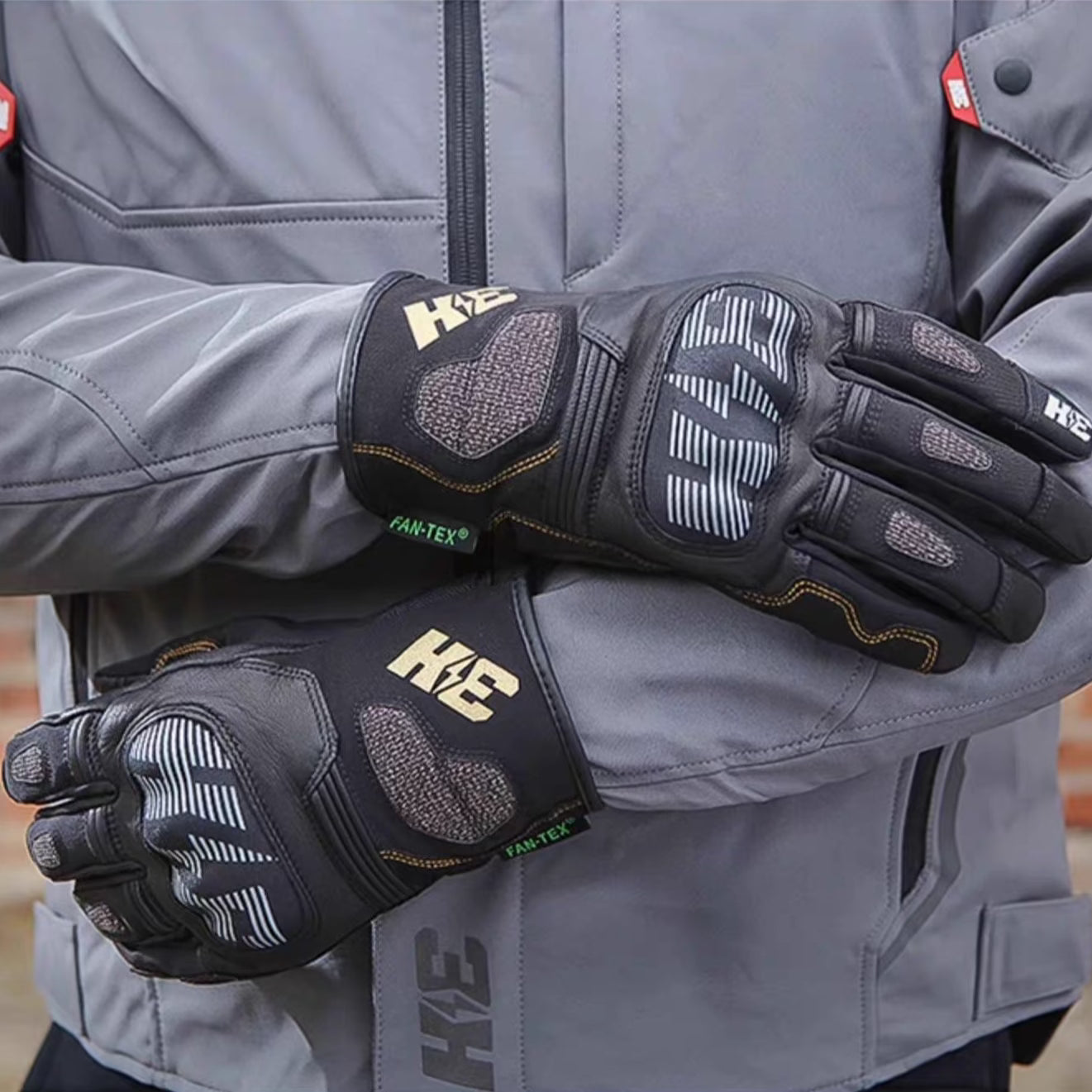 WARM WATERPROOF SHEEPSKIN RIDING GLOVES VELSAR - Protect and Ride