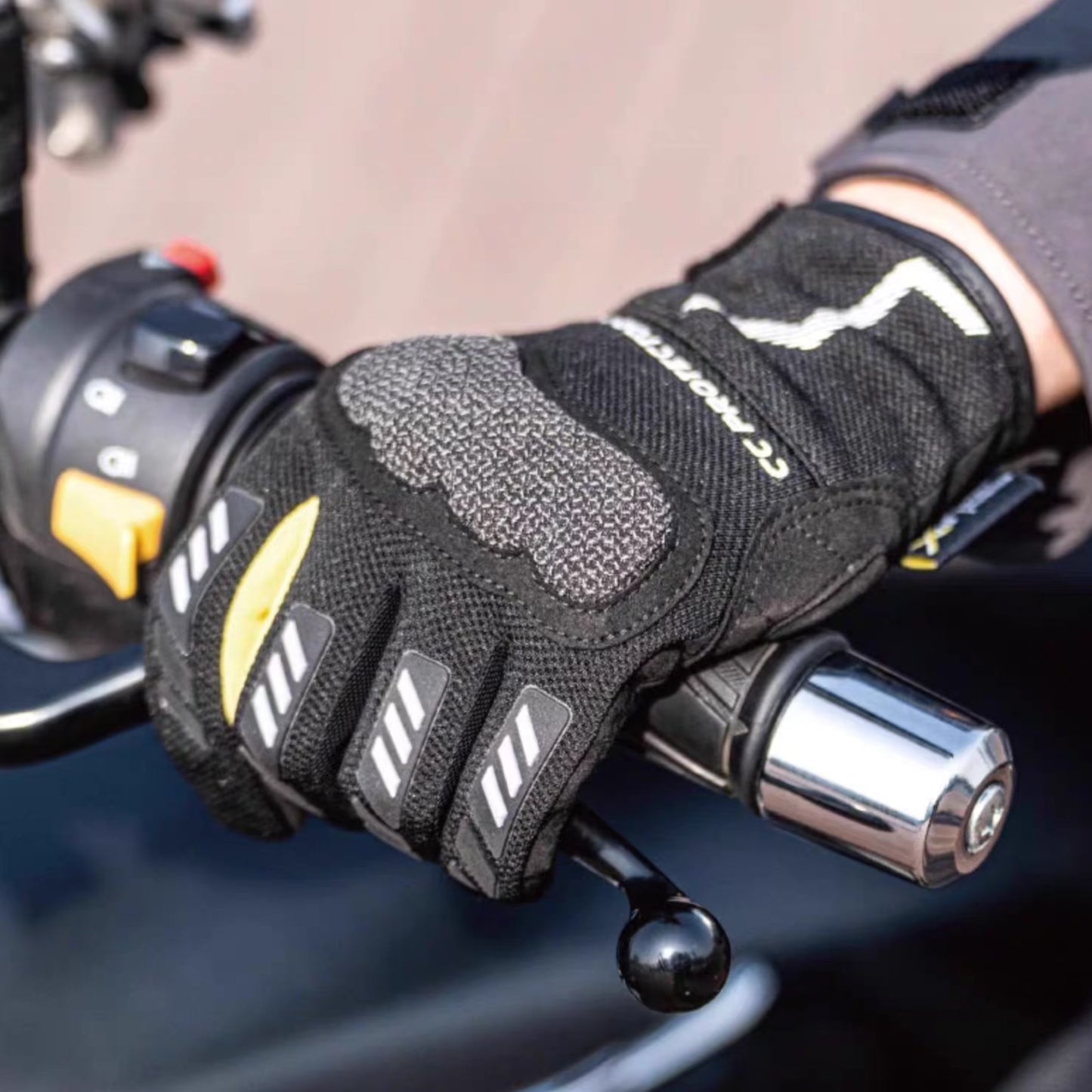 SUMMER RIDING GLOVES VANCES - Protect and Ride